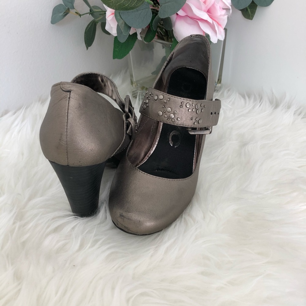 Pumps